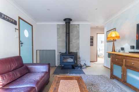 Beach And Bush Getaway - Tourism Canberra 1