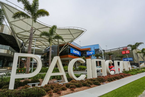 Bel Air On Broadbeach - Official - Tourism Canberra 12