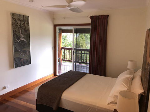 Daintree Manor B&B - Tourism Canberra 1