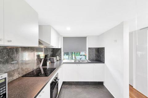 Fountain View Estate - We Accommodate - Tourism Canberra 7