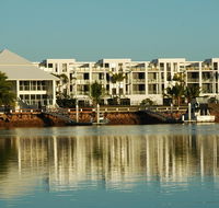 Hinchinbrook Holiday Apartments - Tourism Canberra