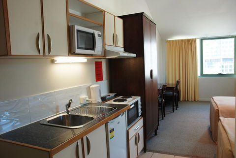 Astor Metropole Hotel - Tourism Canberra 10