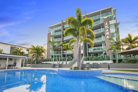 Akama Resort - Tourism Canberra 0