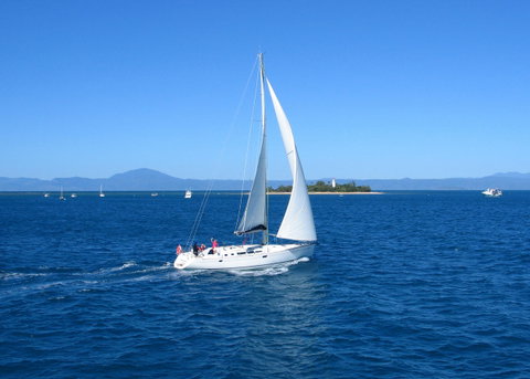 Martinique On Macrossan - Tourism Canberra 31