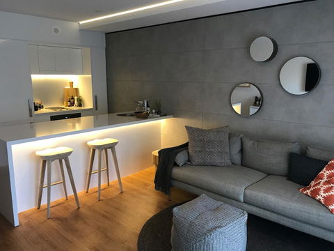 Il Palazzo Holiday Apartments - Tourism Canberra 12