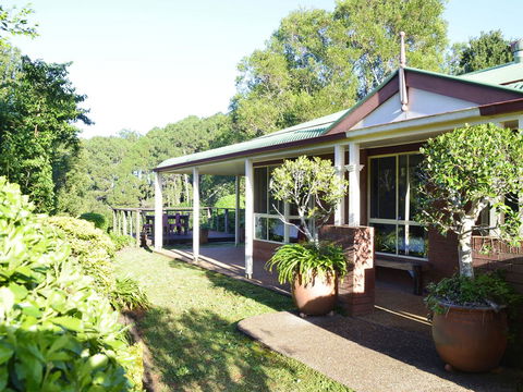 Apple Tree Cottage Montville - Tourism Canberra 1