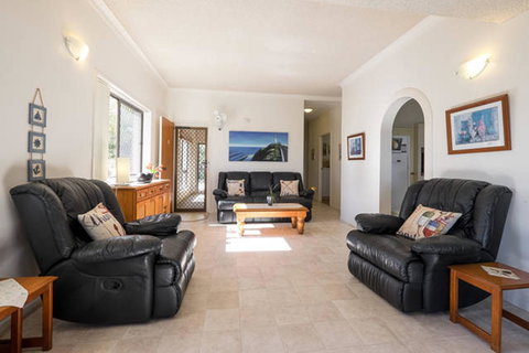 Keith\'s Place, 1 Of The 3 Most Popular Units On Bribie - Tourism Canberra 0