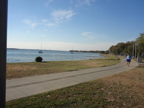 Keith\'s Place, 1 Of The 3 Most Popular Units On Bribie - Tourism Canberra 43