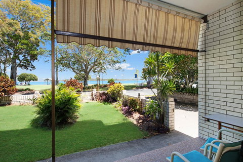 Keith\'s Place, 1 Of The 3 Most Popular Units On Bribie - Tourism Canberra 8