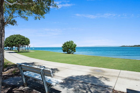 Keith\'s Place, 1 Of The 3 Most Popular Units On Bribie - Tourism Canberra 44