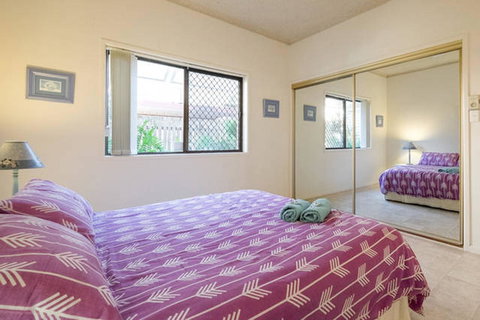 Keith\'s Place, 1 Of The 3 Most Popular Units On Bribie - Tourism Canberra 11