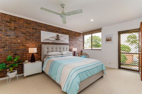 Spacious Family Unit With Incredible Views. - Tourism Canberra 6