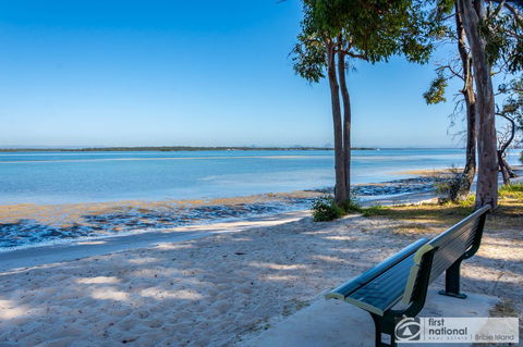 Family Holiday Haven On Boronia 100m To Beach - Tourism Canberra 22