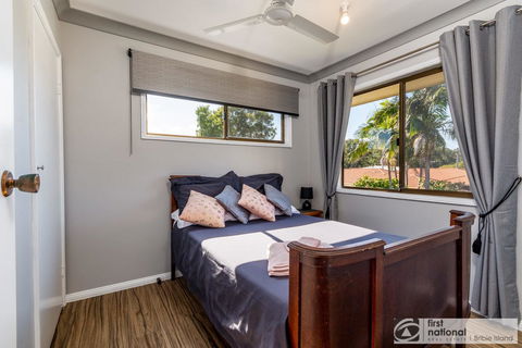 Family Holiday Haven On Boronia 100m To Beach - Tourism Canberra 14