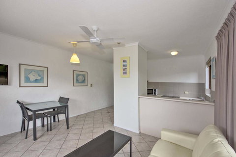 Anchorage On Straddie - Tourism Canberra 19