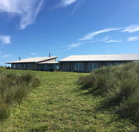 Turnstone Beach House - Tourism Canberra