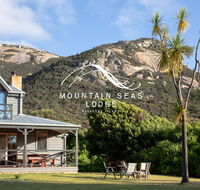 Mountain Seas Lodge - Tourism Canberra