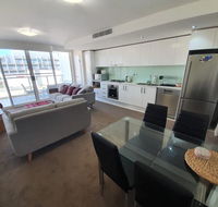 just listed Bolton St 1br 350m walk to Newcastle beach  Wifi end Eand - Tourism Canberra