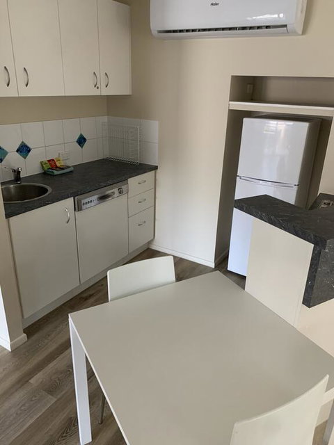 1 Bedroom Unit In 4 Star Tropical Resort In Noosaville - Tourism Canberra 2