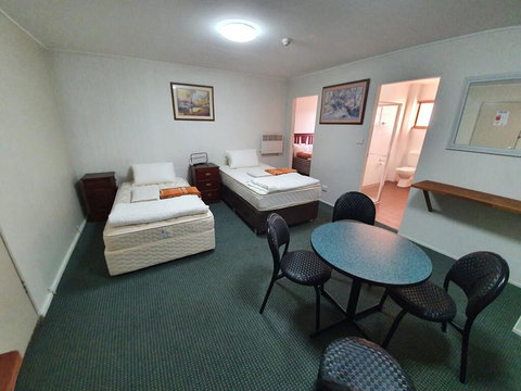 1 Lakeview Plaza - Tourism Canberra 0