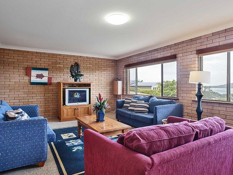 10 Garuwa Street - Fabulous Fingal - Tourism Canberra 2