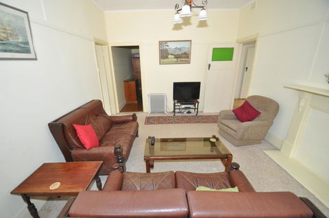 12 Bluewater Drive - Tourism Canberra 2