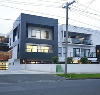 136 Light-filled Homely Box Hill Apt 2Bed2BathFreeParking - Tourism Canberra