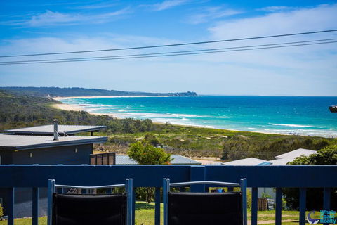 17 Dulling Street - Beach House - Tourism Canberra 0