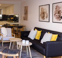 2 Bdrm Apt in Annandale with Courtyard  Parking - Tourism Canberra