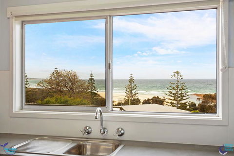 22 Dulling Street - Beach House - Tourism Canberra 3