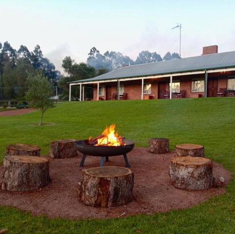 Blackwood Valley Suites - Tourism Canberra 0