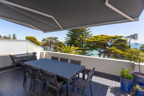 C-Scape Penthouse - Cowes Beach Front - Tourism Canberra 2
