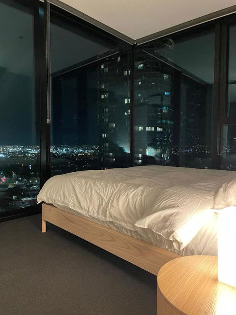 C&S Stay- Melbourne CBD - Tourism Canberra 1