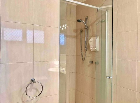 Cloud 9 Guest Suite - Tourism Canberra 4