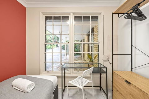 Detached Single Room - Central Spot In Pymble - Shared Bathroom - Tourism Canberra 1