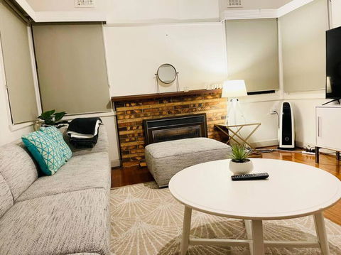 D115 Exquisite Natural Stay - Tourism Canberra 4