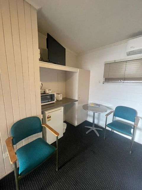 Dalby Hotel Motel - Tourism Canberra 3