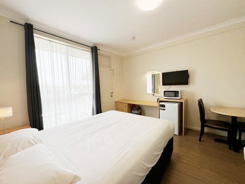 Dandenong Motel - Tourism Canberra 4
