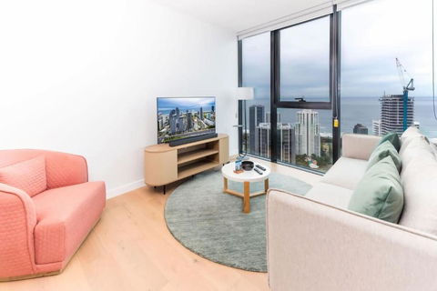 Darling Views 41st Floor Oasis With Pool - Tourism Canberra 1