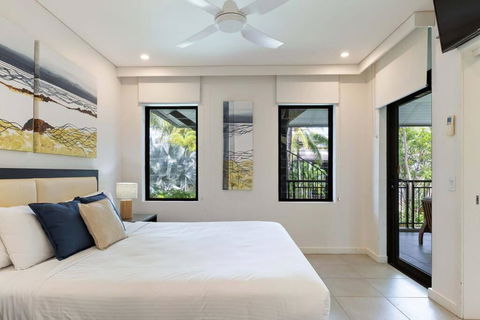 Devine Rooftop Penthouse At Temple Resort - Tourism Canberra 2