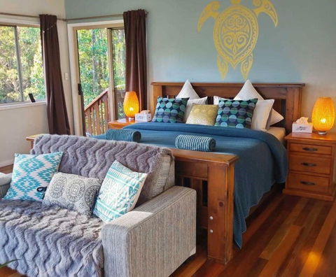 Deluxe Studio With Forest Views, Noosa Hinterland - Tourism Canberra 1