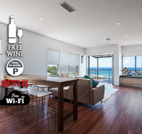 2BR Coolum Beachfront  180 Views  Wine Netflix - Tourism Canberra