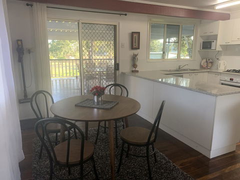 3 Bedroom Apartment - Tourism Canberra 2