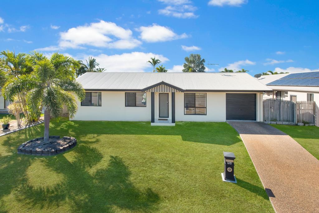 Rasmussen QLD Tourism Canberra