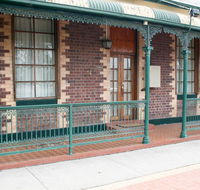 34 on Emily - Tourism Canberra