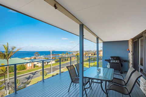 45 Hillside Cres Beach House - Tourism Canberra 2