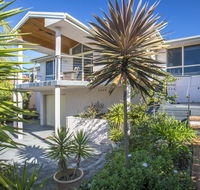58 Seaview St - Summer Days - Tourism Canberra
