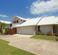 60 Beachway Parade Marcoola 500 BOND Linen supplied - Tourism Canberra