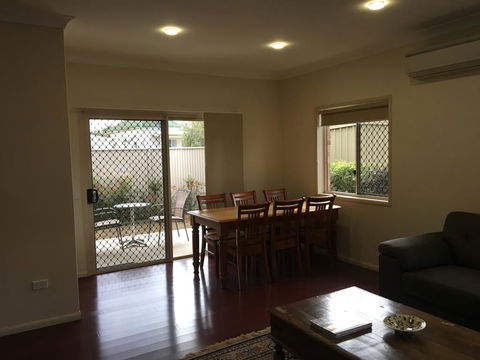 89 On Guy - Tourism Canberra 3