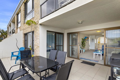 A Sea Mist At The Dunes - Fingal Bay - Tourism Canberra 1